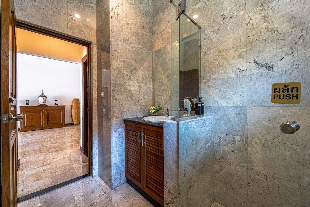 Cozy 3 BR Pool Villa close to Town CV3L Deluxe Villa 55