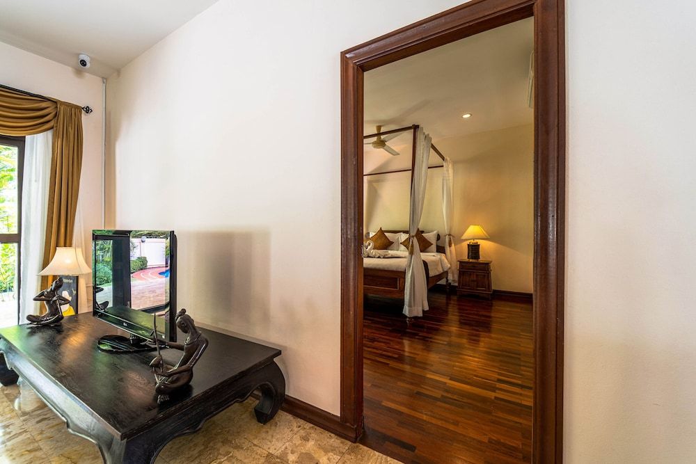 Cozy 3 BR Pool Villa close to Town CV3L Deluxe Villa 7