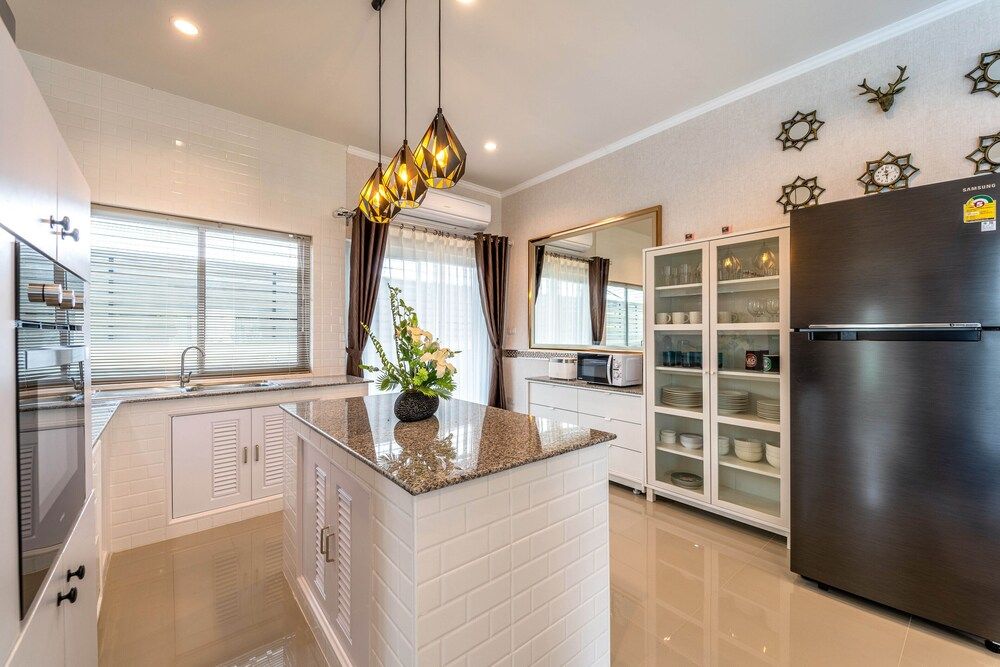 undefined New 2 Bedroom Pool Villa C882 8