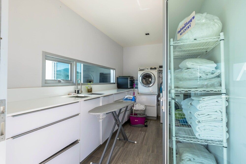 Large Private Pool Villa with 7 BR 7B Design Villa 62