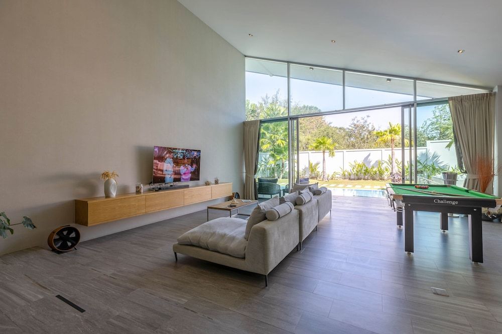 Large Private Pool Villa with 7 BR 7B Design Villa 54