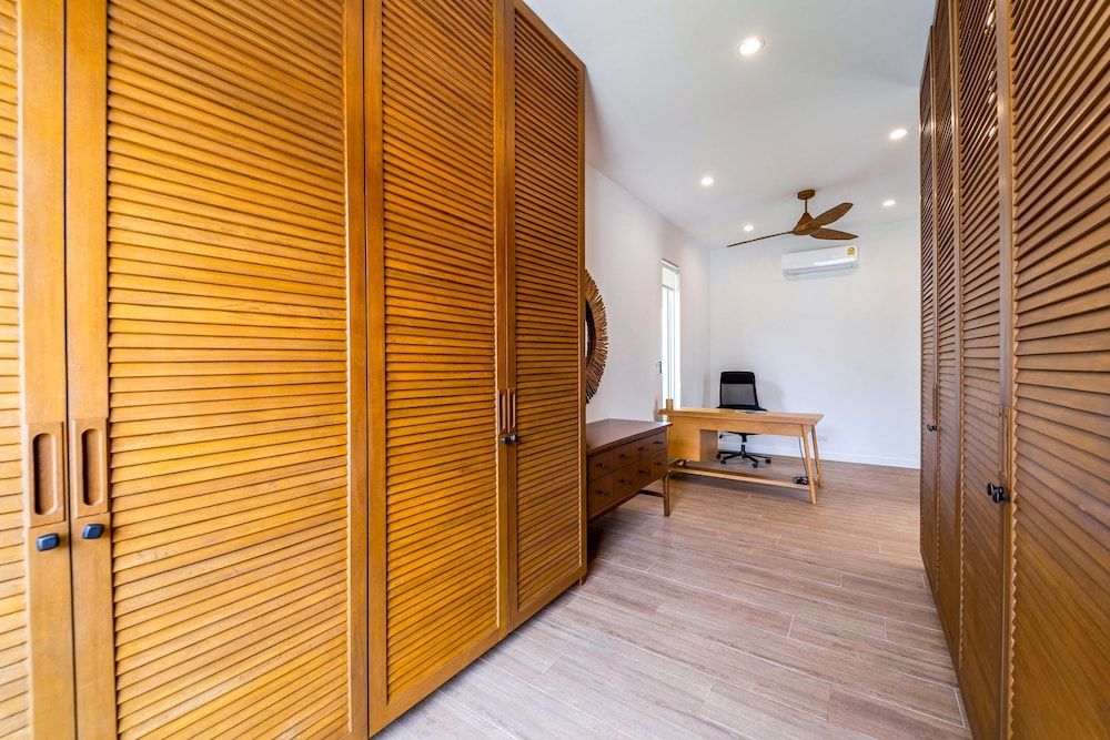 Luxury 7 Bedroom Pool Villa - WL67 Deluxe Villa 64