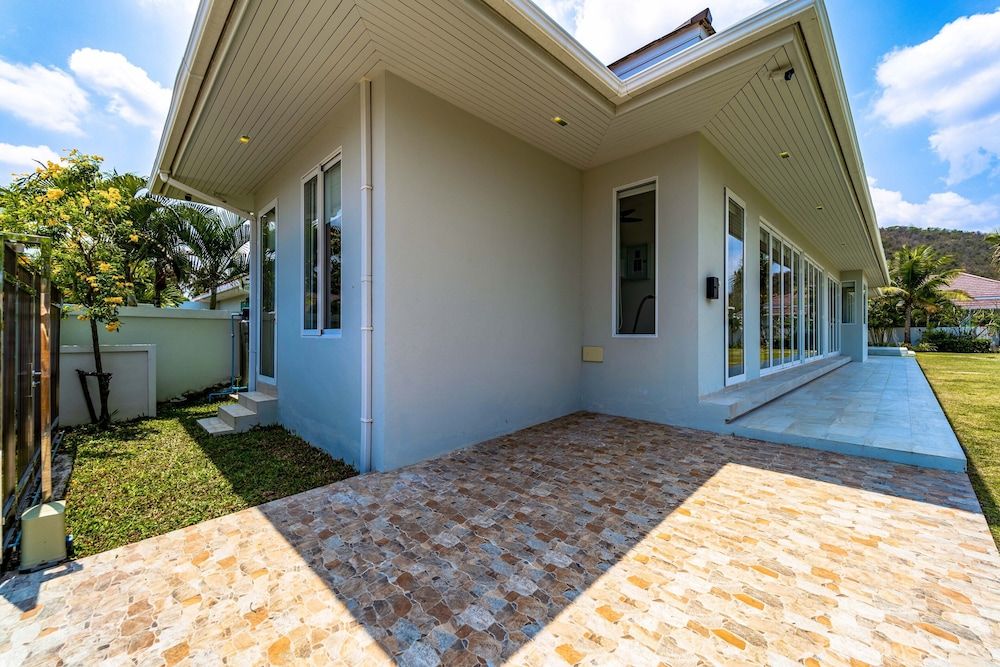 undefined Luxury 7 Bedroom Pool Villa - WL67 2