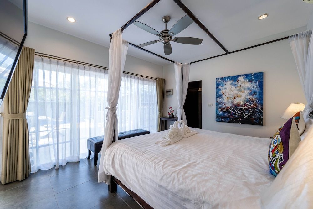 undefined 3 Bed Pool Villa in Great Location - STV