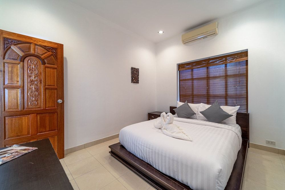 Private 4 Bedroom Pool Villa - NG411 Comfort Villa 11