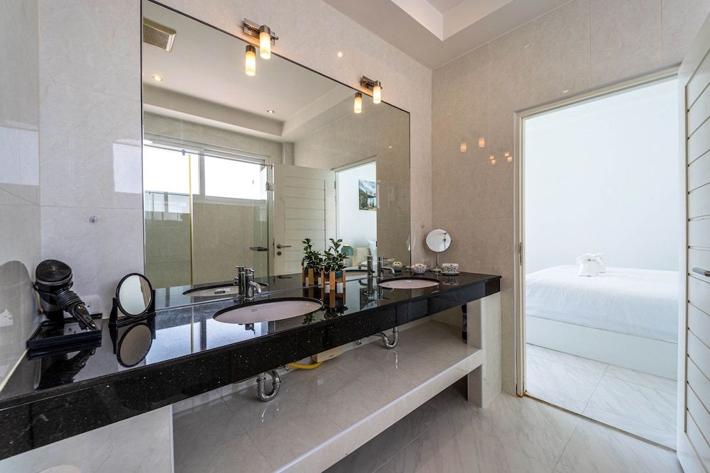 Modern Large 2 Bedroom Pool Villa - PV2 Villa 47