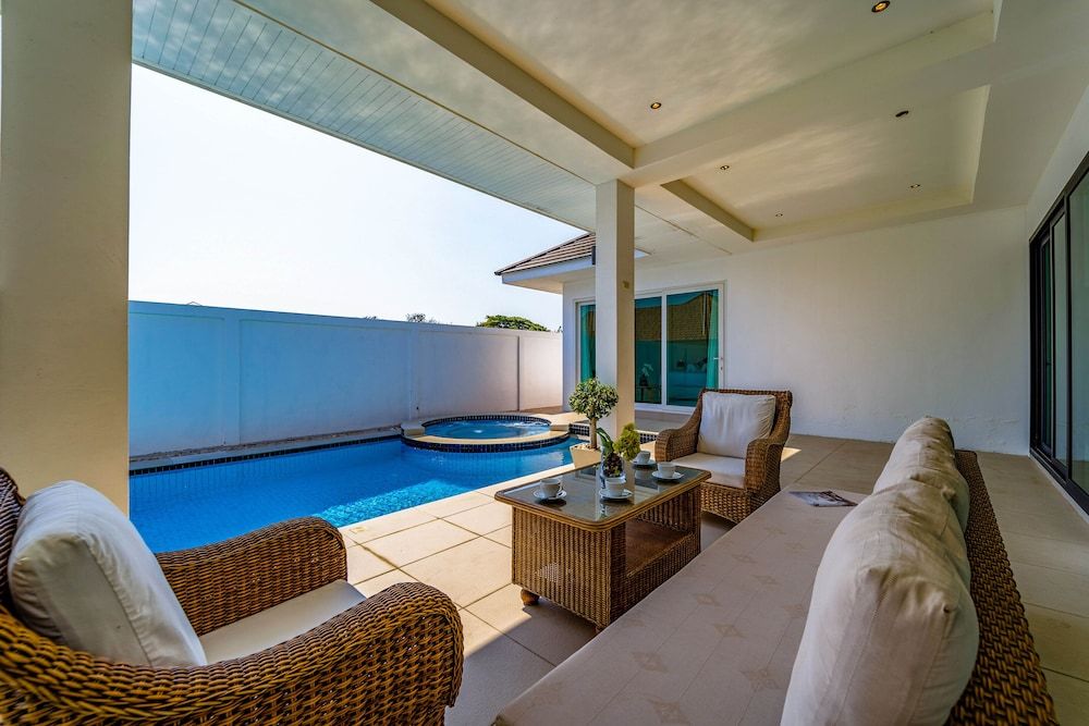 Modern Large 2 Bedroom Pool Villa - PV2 Villa 37