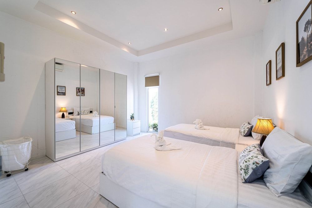 Modern Large 2 Bedroom Pool Villa - PV2 Villa 12