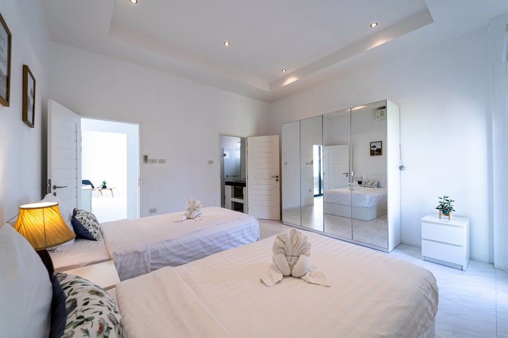 Modern Large 2 Bedroom Pool Villa - PV2 Villa 7