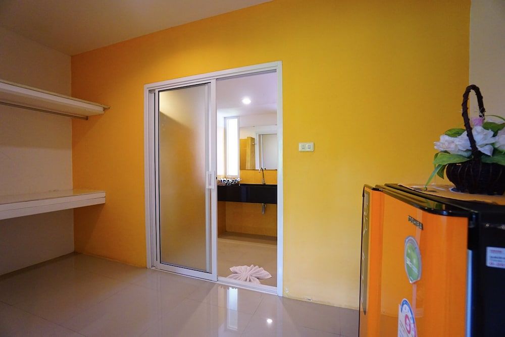 Aurora Resort Kanchanaburi River View 10