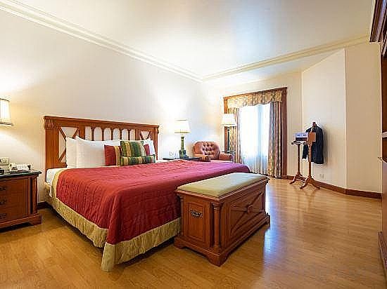 Orchid Suite