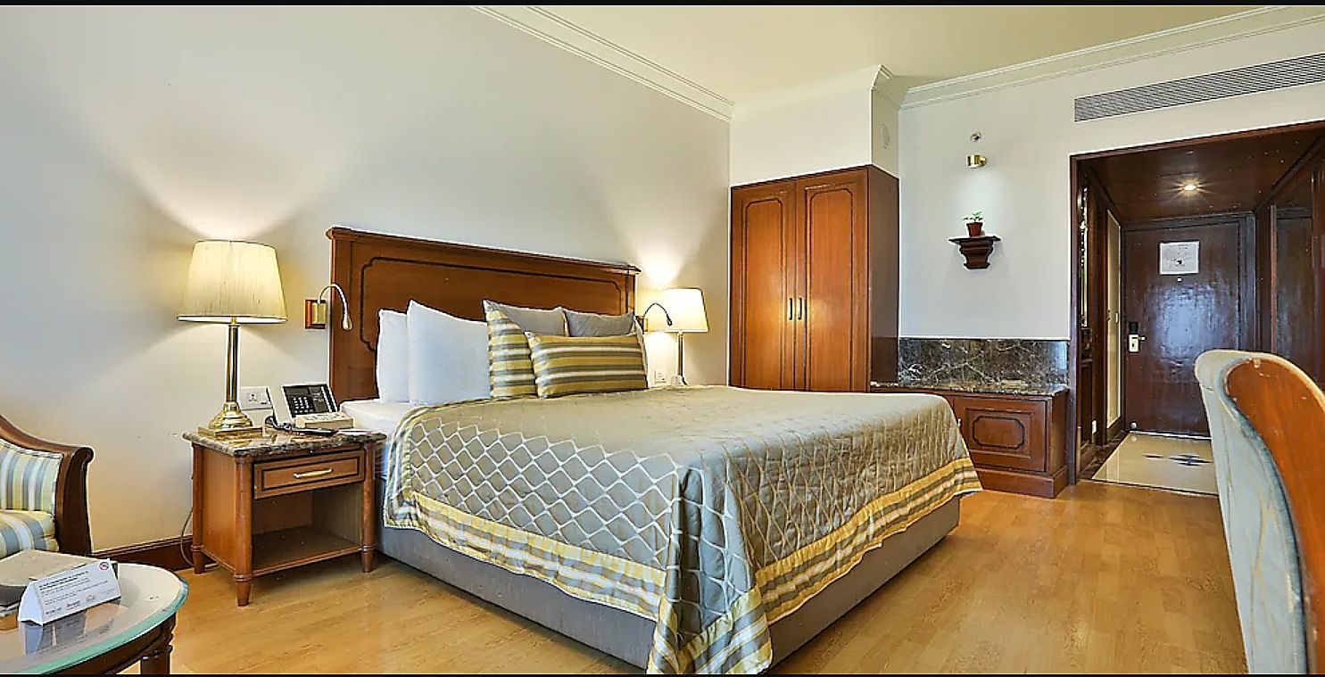Orchid Deluxe King Room