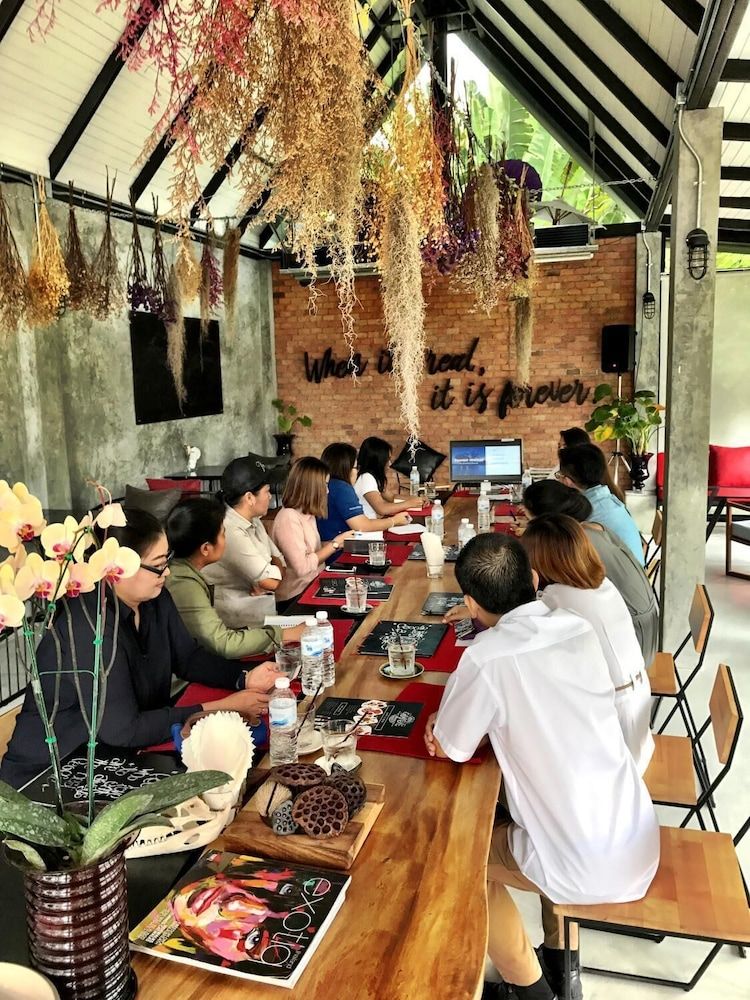 undefined Muernfun Garden Home 4