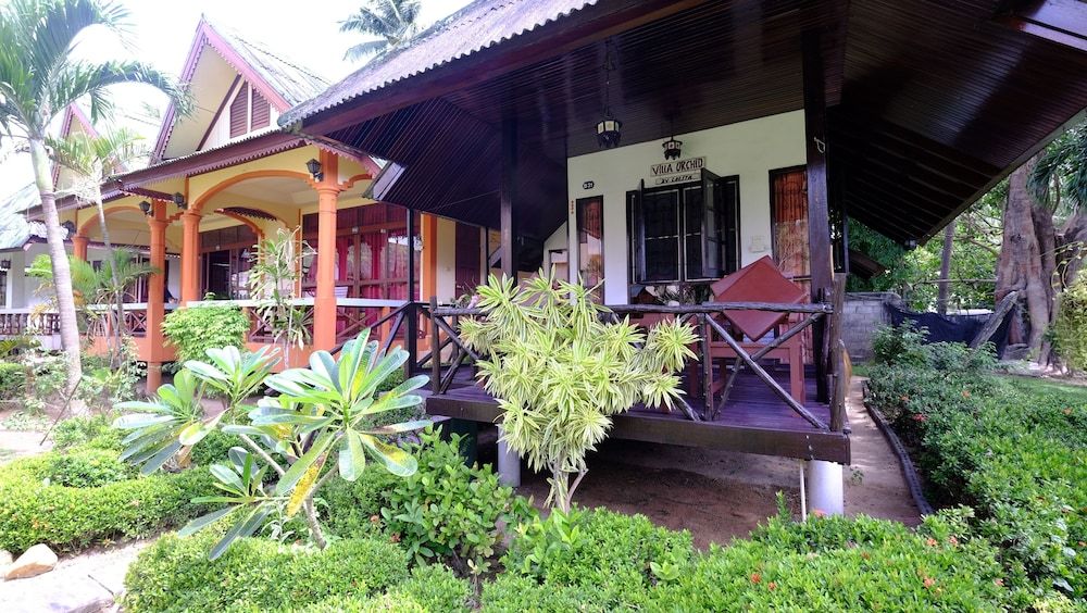 undefined Lolita Bungalow 5