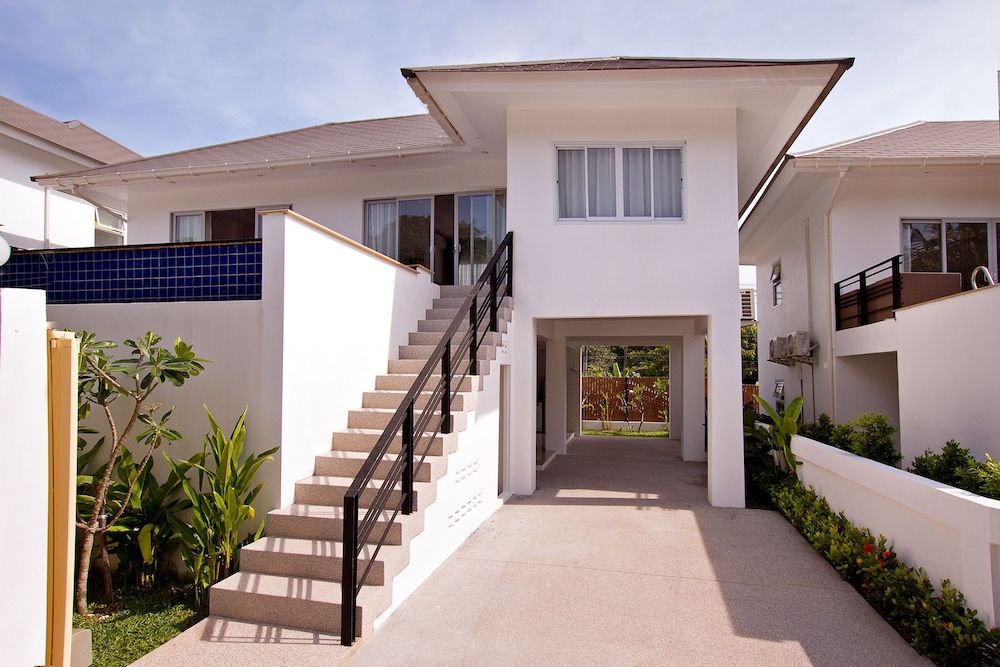 undefined Blue Wave Choengmon