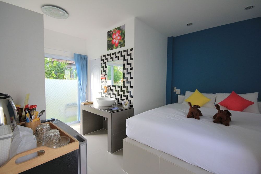 Phannarai House Standard Double Room 12