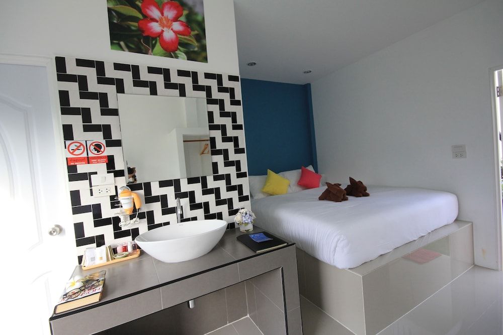 Phannarai House Standard Double Room 4