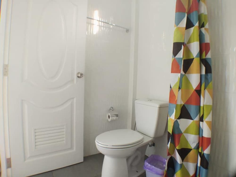 Phannarai House Standard Double Room 13