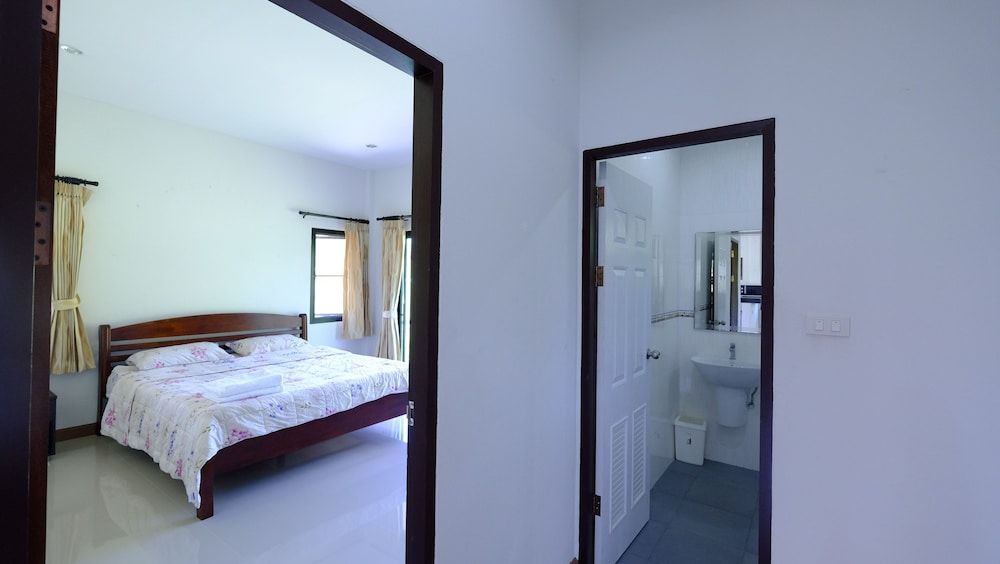 Pannipa Villa 1 Bedroom Villa 4