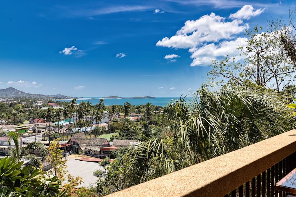 Baan Rawee Villas 2-Bedroom Villa with Sea View 6