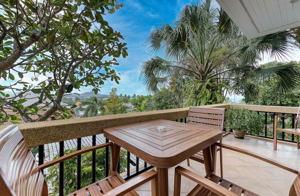 Baan Rawee Villas 2-Bedroom Villa with Sea View 5