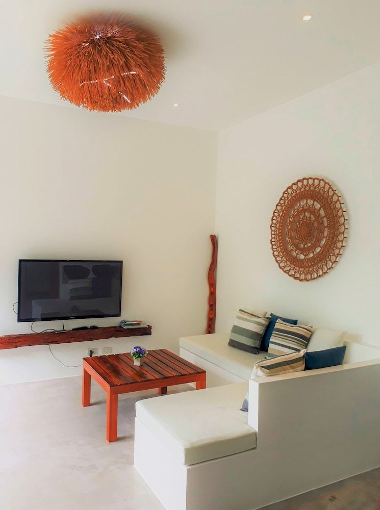 undefined Chaweng Mordern Apartment 9