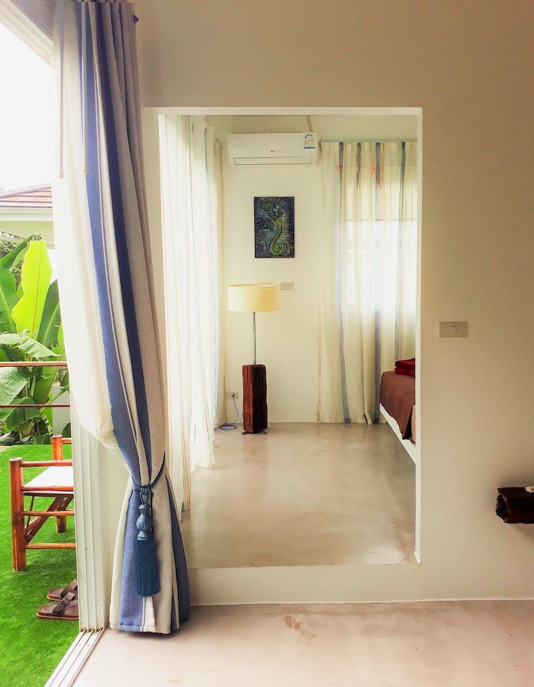 undefined Chaweng Mordern Apartment 5