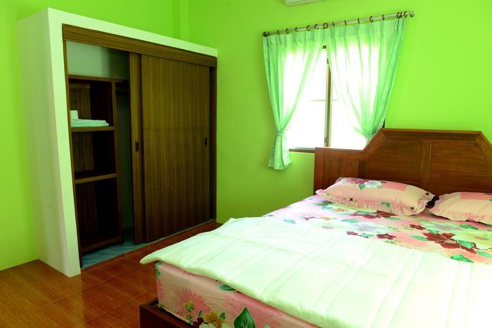 undefined New Sunrise Village Maenam Beach 10