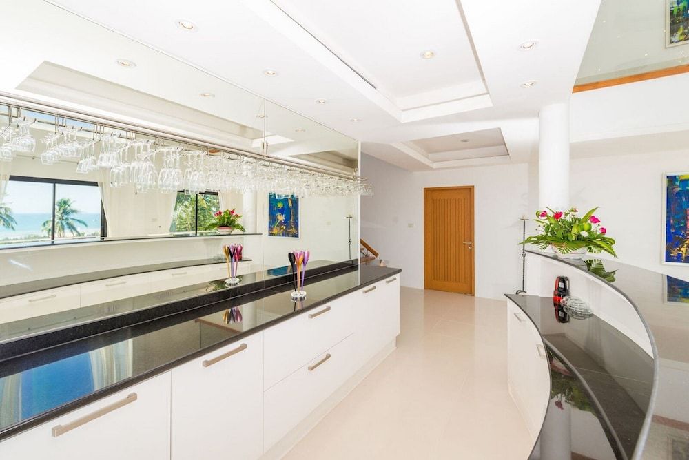 undefined White Stone 3