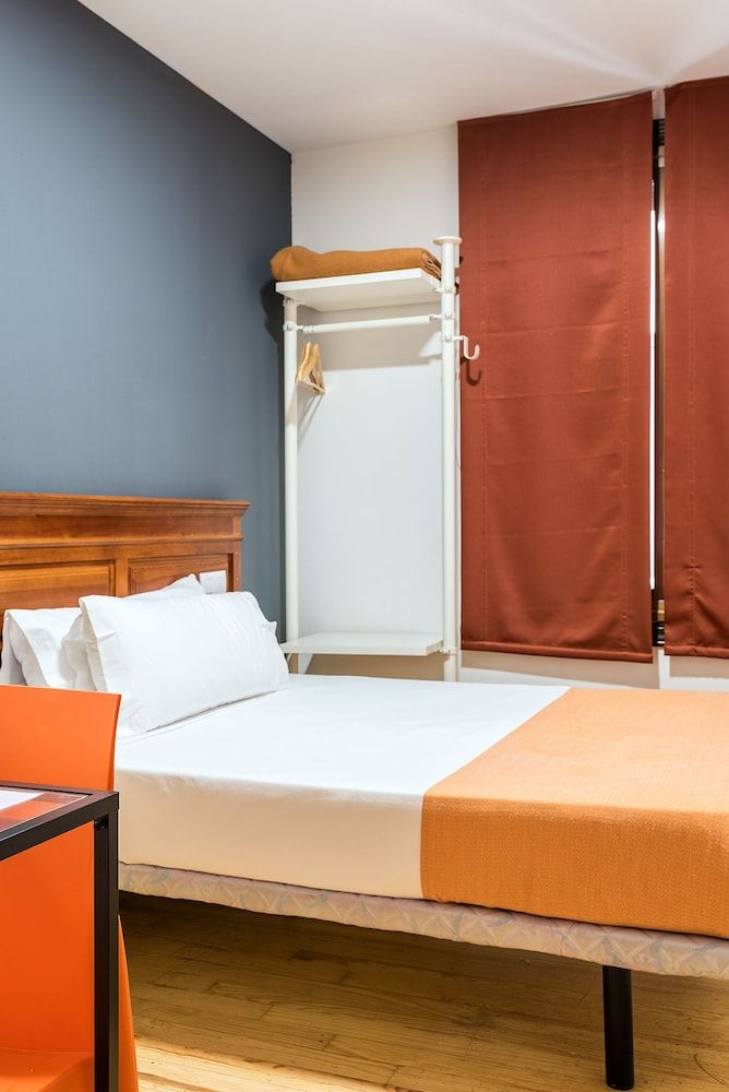 KUBIK Hotel Standard Double or Twin Room 2