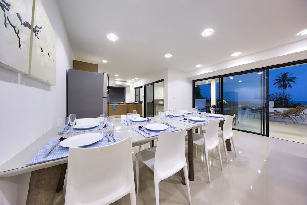 Villa Jasmin 4-Bedroom with Private Pool 11