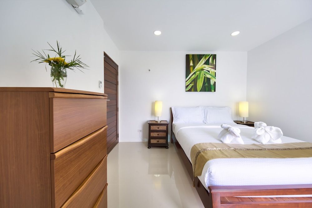 Villa Jasmin 4-Bedroom with Private Pool 9