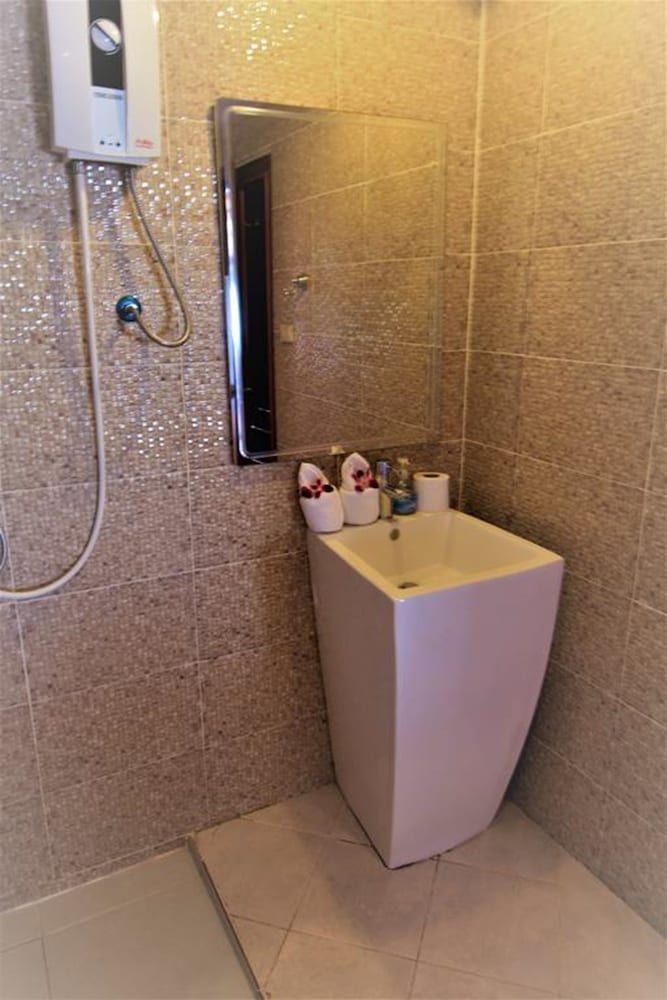 Bangrak Pier Resort 2 Bedrooms Villa 5