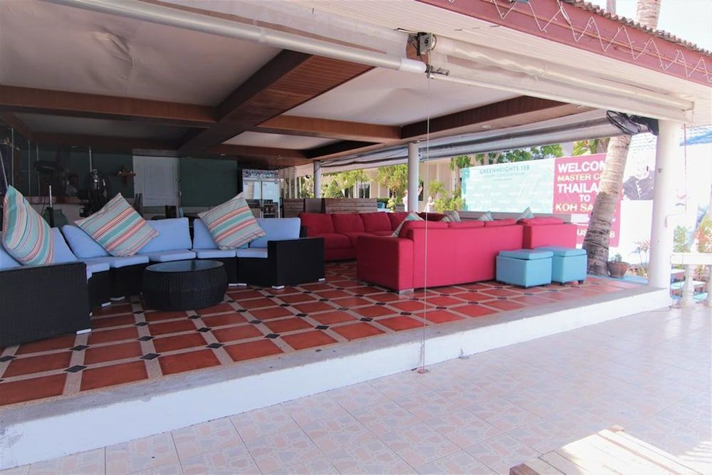 undefined Bangrak Pier Resort 8