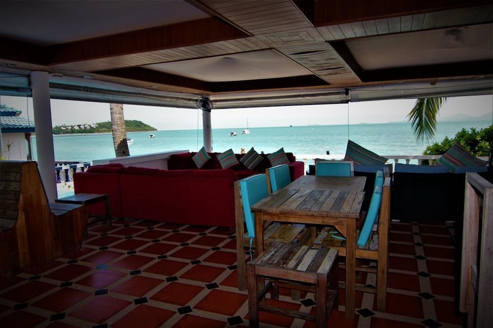 undefined Bangrak Pier Resort 7