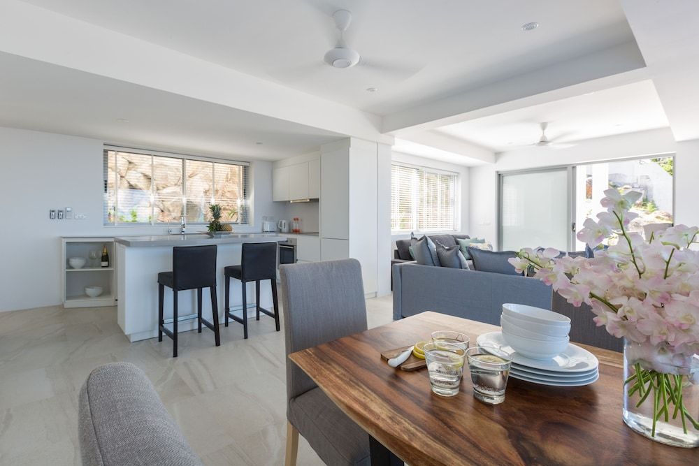 Sam-kah Residence 8 Luxury Suite, 2 Bedrooms, Private Pool, Ocean View 6