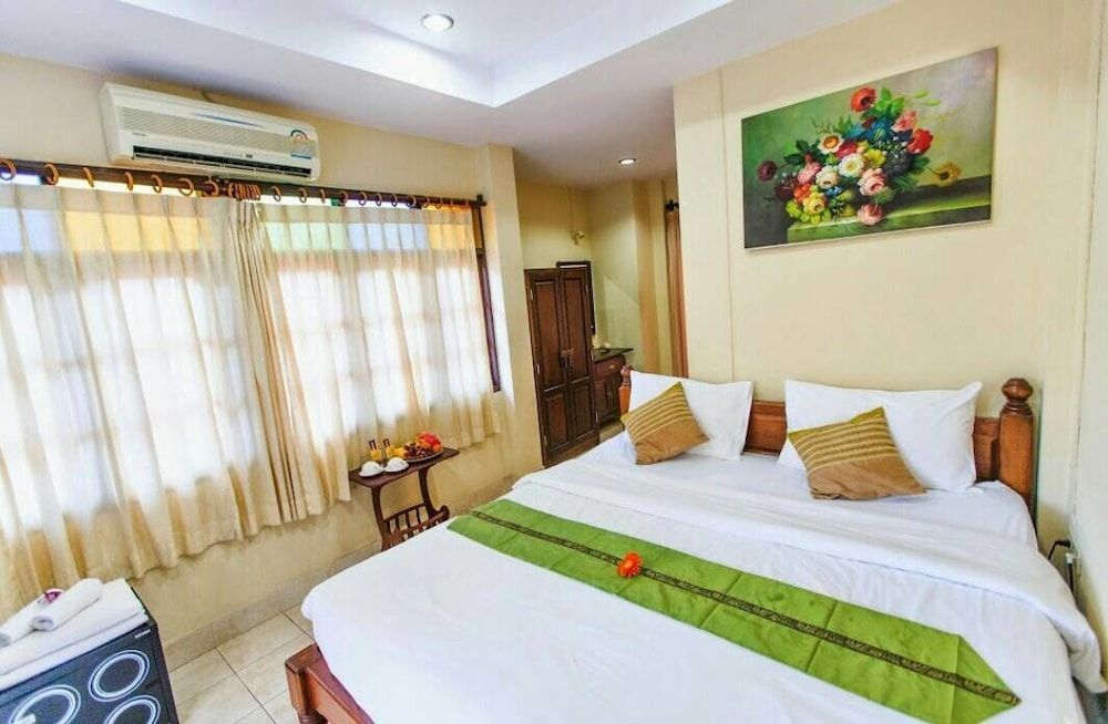 Meewaya Hotel Standard Double Room 6