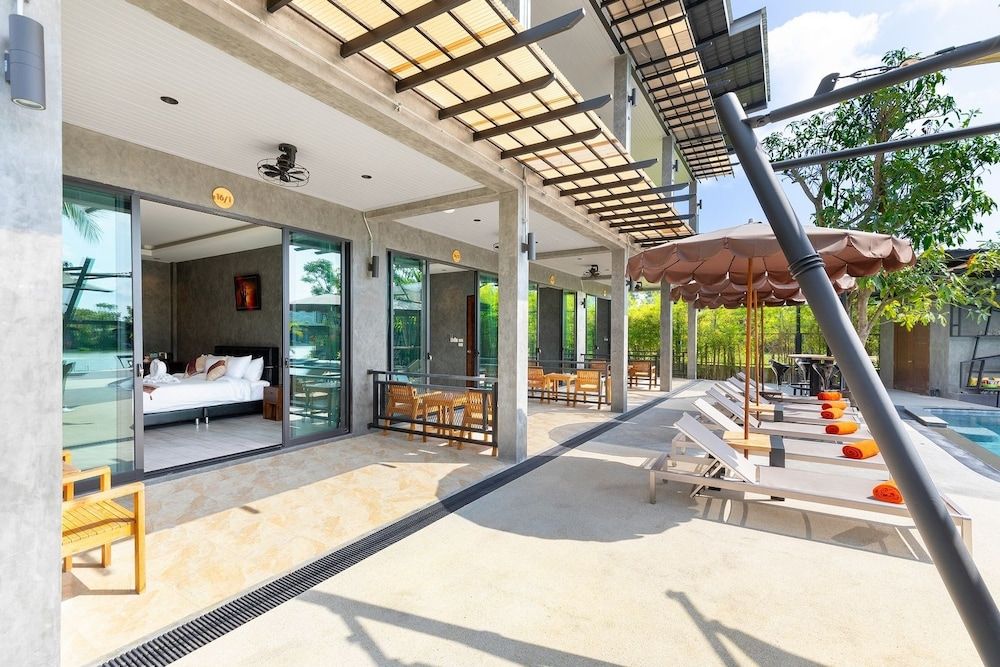 Fishing Park Samui Luxury Double or Twin Room, 1 Bedroom, Pool View, Poolside 9