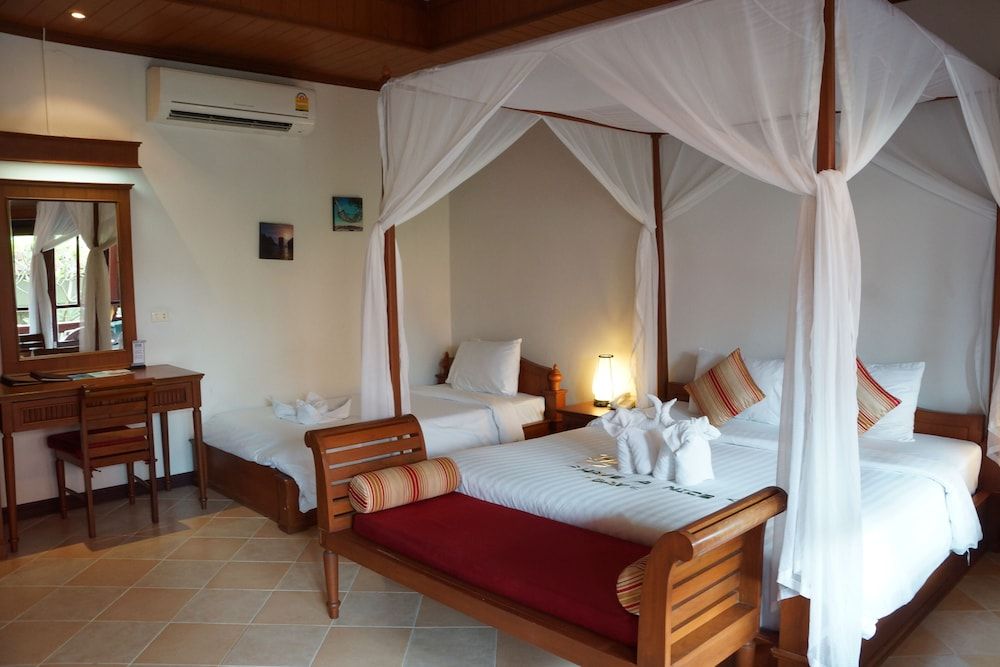 undefined Bhundhari Chaweng Boutique Resort 5