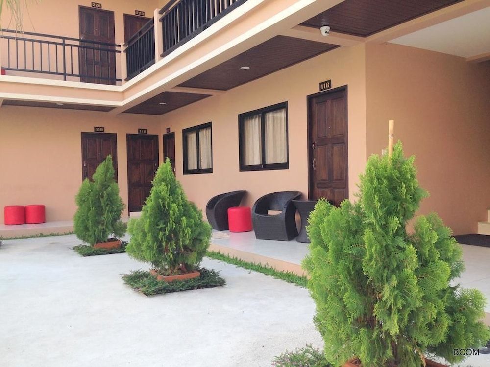 undefined Panupong Hotel 6