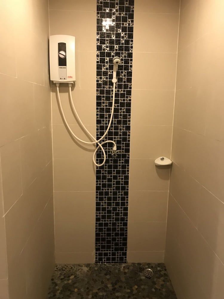Bangrak Samui Beach Resort Deluxe Room 5