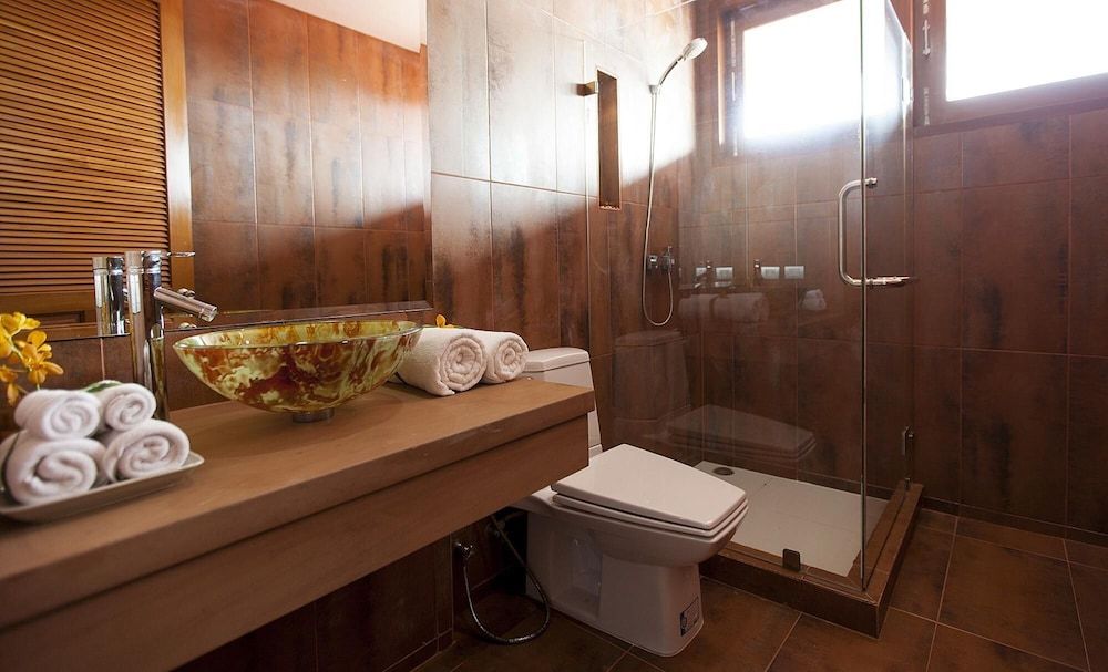 Baan Phuttarak - Choeng Mon Villa 14