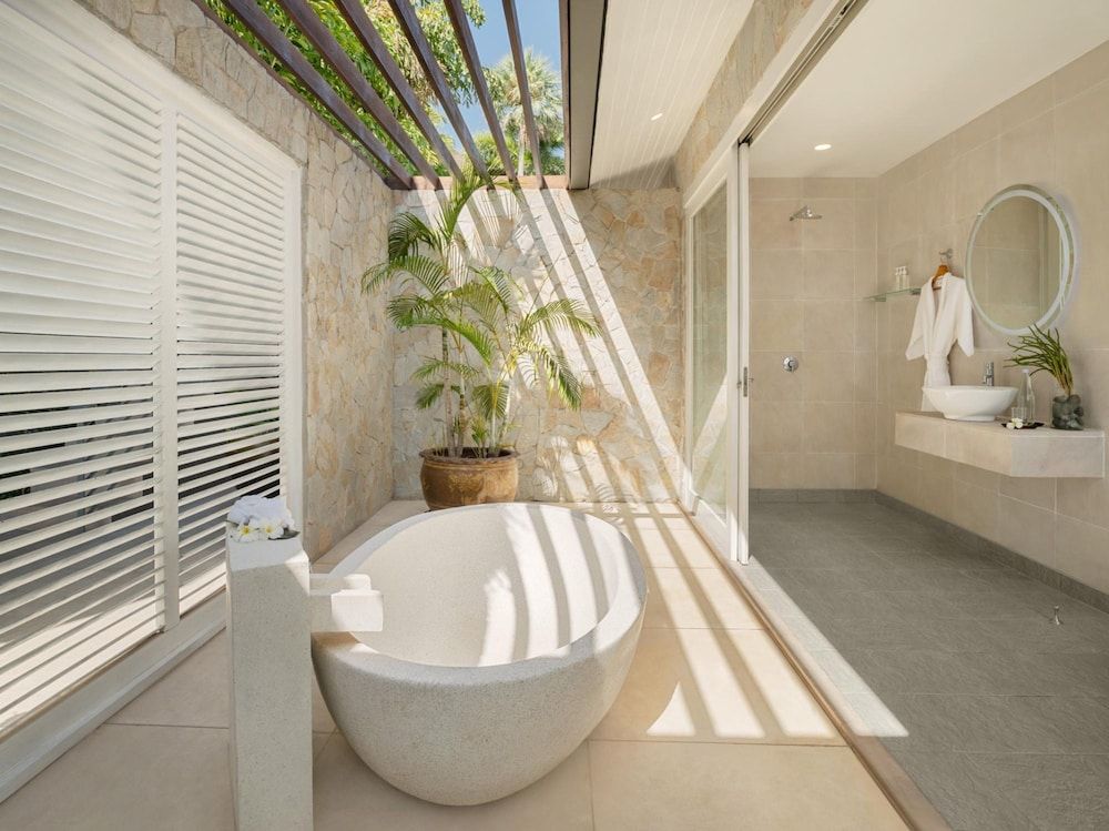 Baan Kimsacheva - North Chaweng Villa 12