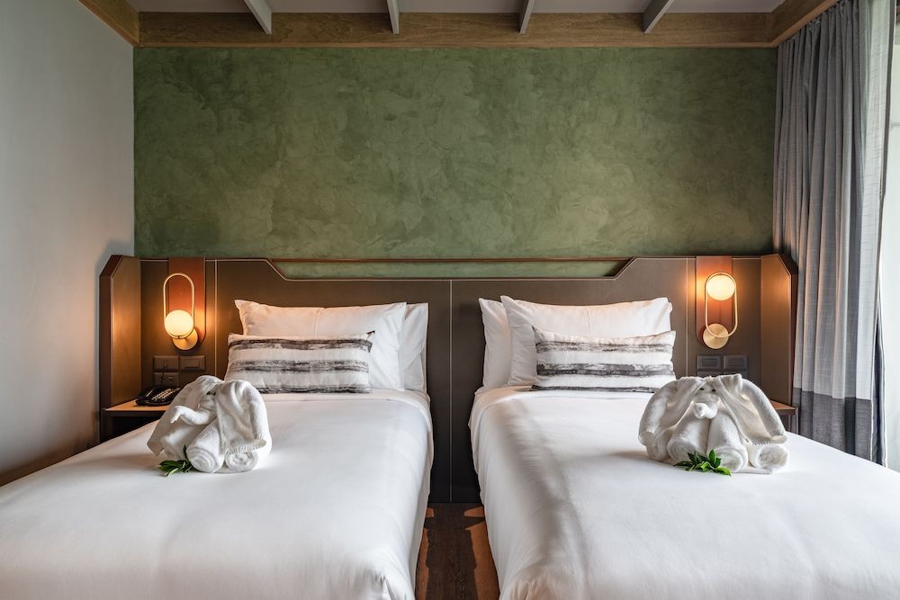 Thai Fight Hotel Deluxe Twin Room, 1 Bedroom, Bathtub 4