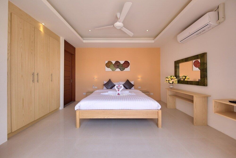 undefined Villa Lipa Talay Sawng