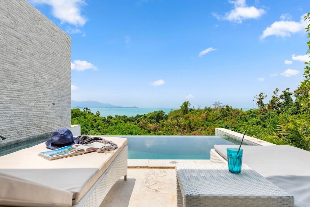 undefined Villa Shade of Blue 10