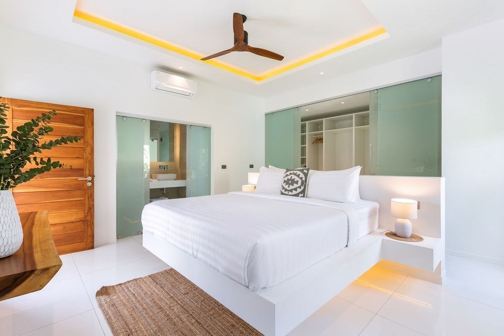 Beautiful 4 Bedroom Luxury Villa with Sea Views - KBR2 Executive Villa 11