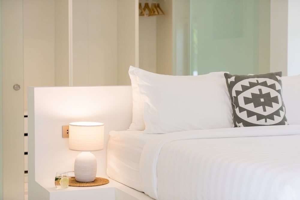 Beautiful 4 Bedroom Luxury Villa with Sea Views - KBR2 Executive Villa