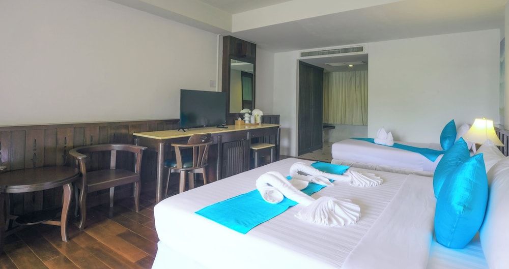 Smile Samui Chaweng Beach Front Resort Superior Family 6