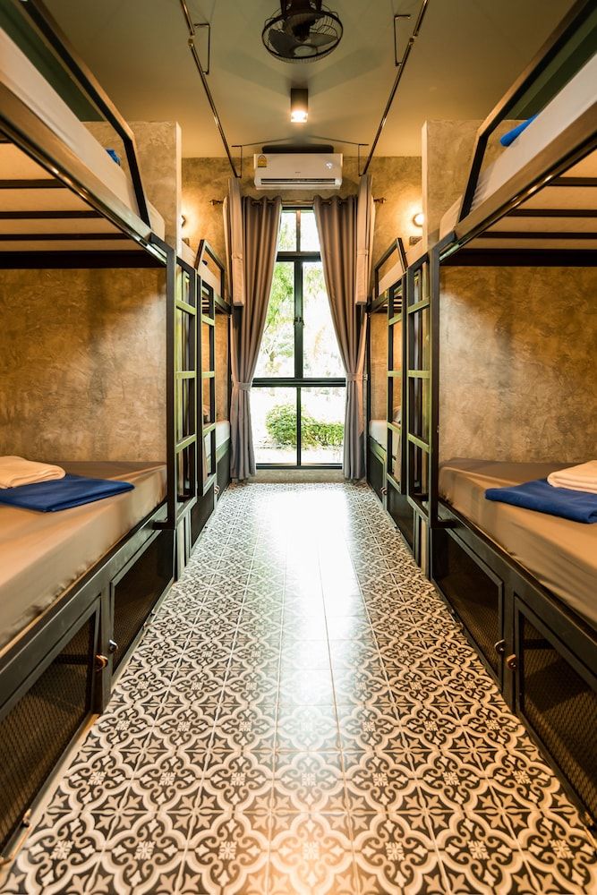 Link Hostel Aonang - Adults Only Basic Shared Dormitory 11